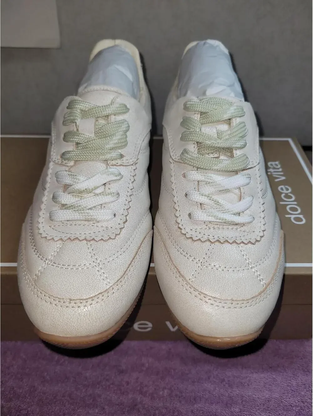 Dolce Vita Women’s Laini Off Whitecrackled Leather Sz 7.5 Med NWBox MSRP $140